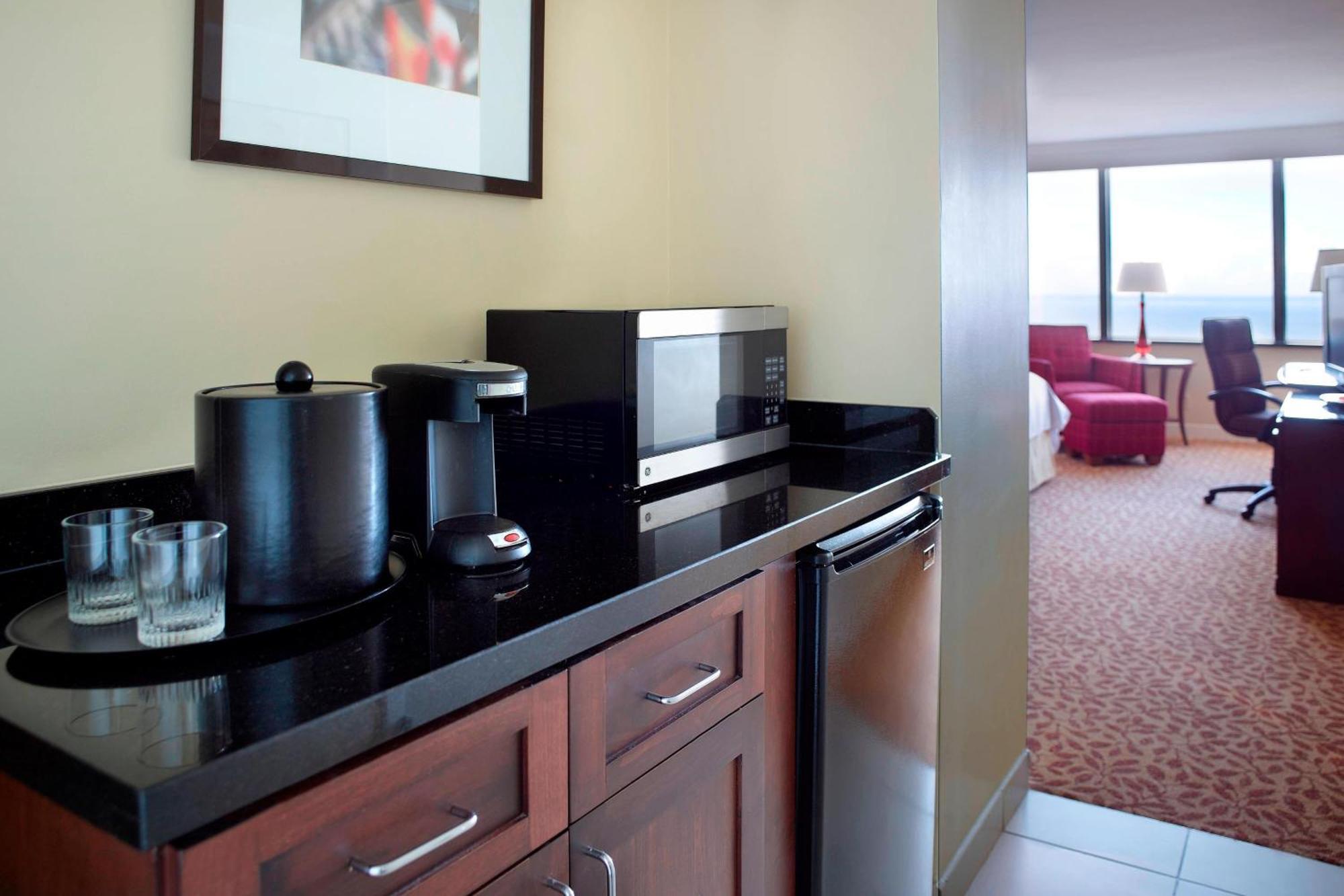 New Orleans Marriott Metairie At Lakeway Eksteriør billede