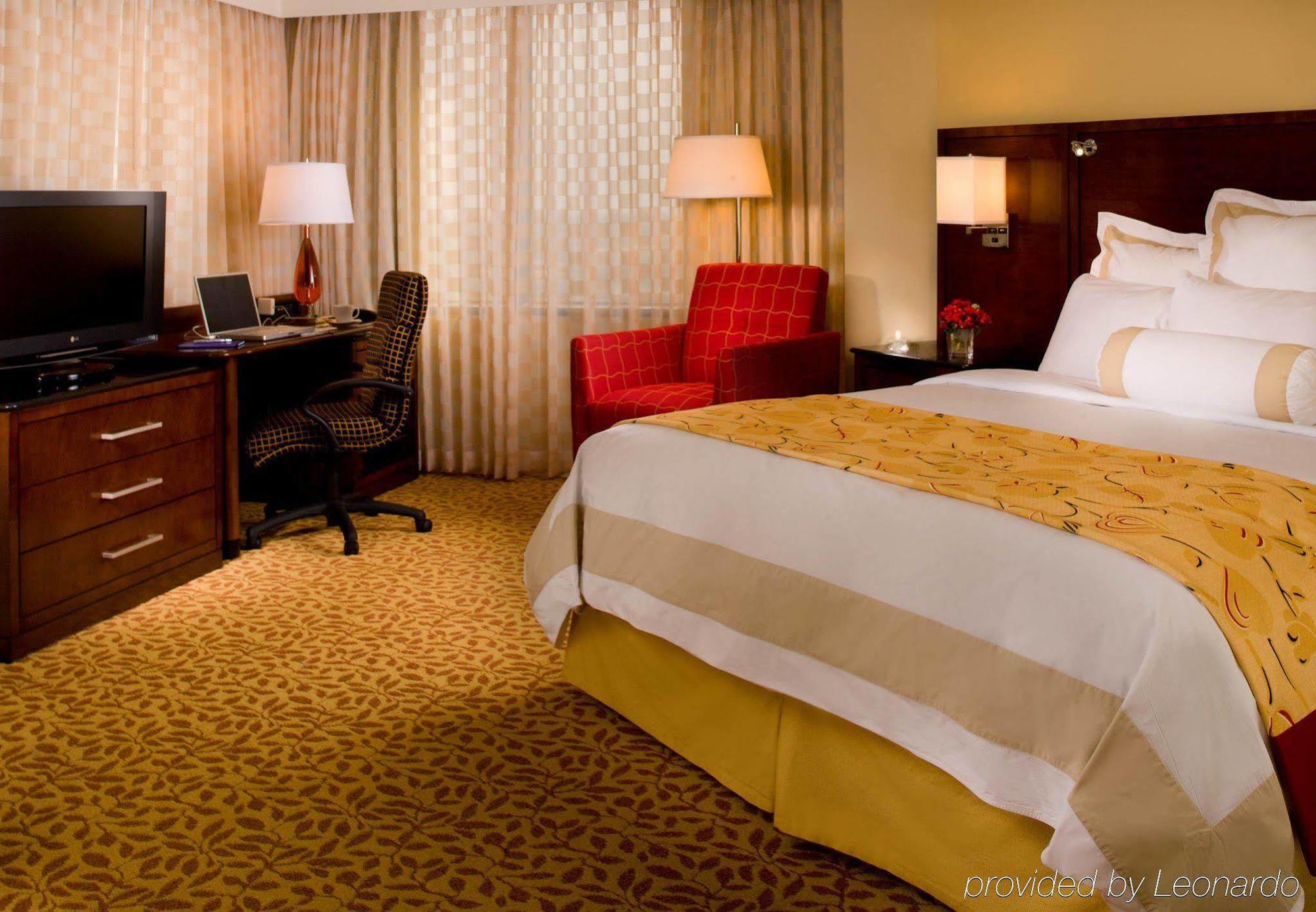 New Orleans Marriott Metairie At Lakeway Eksteriør billede