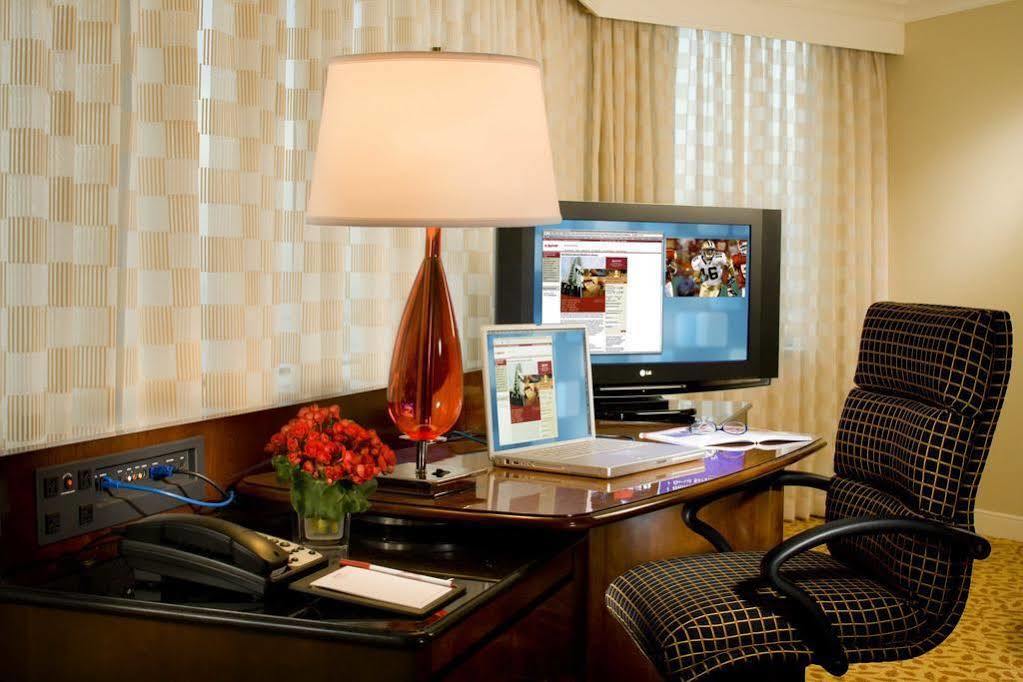 New Orleans Marriott Metairie At Lakeway Eksteriør billede